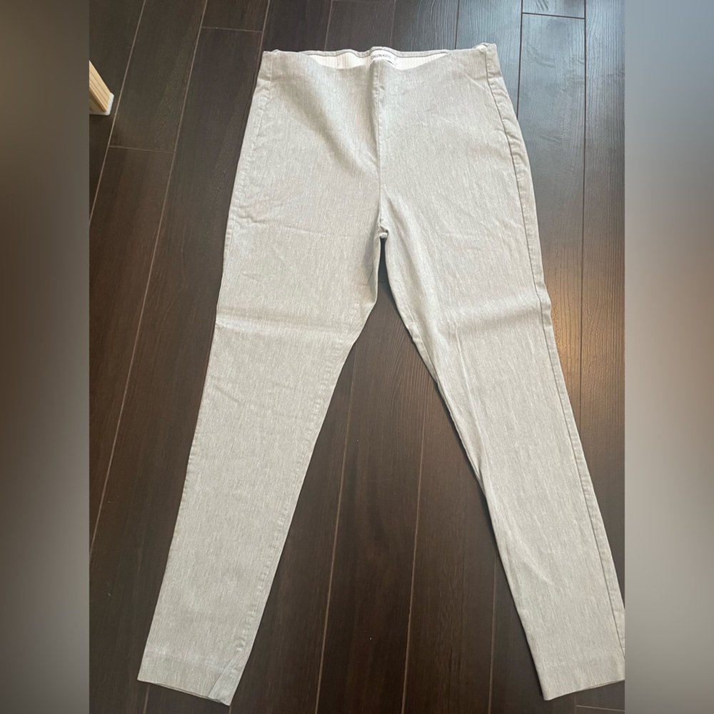 LIGHT GREY, NWOT: Calvin Klein Stretch Pull on Pants